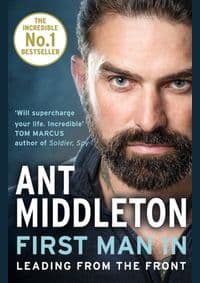First Man In : Leading from the Front - autor neuvedený 1