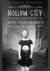 Hollow City - Ransom Riggs, Quirk Books