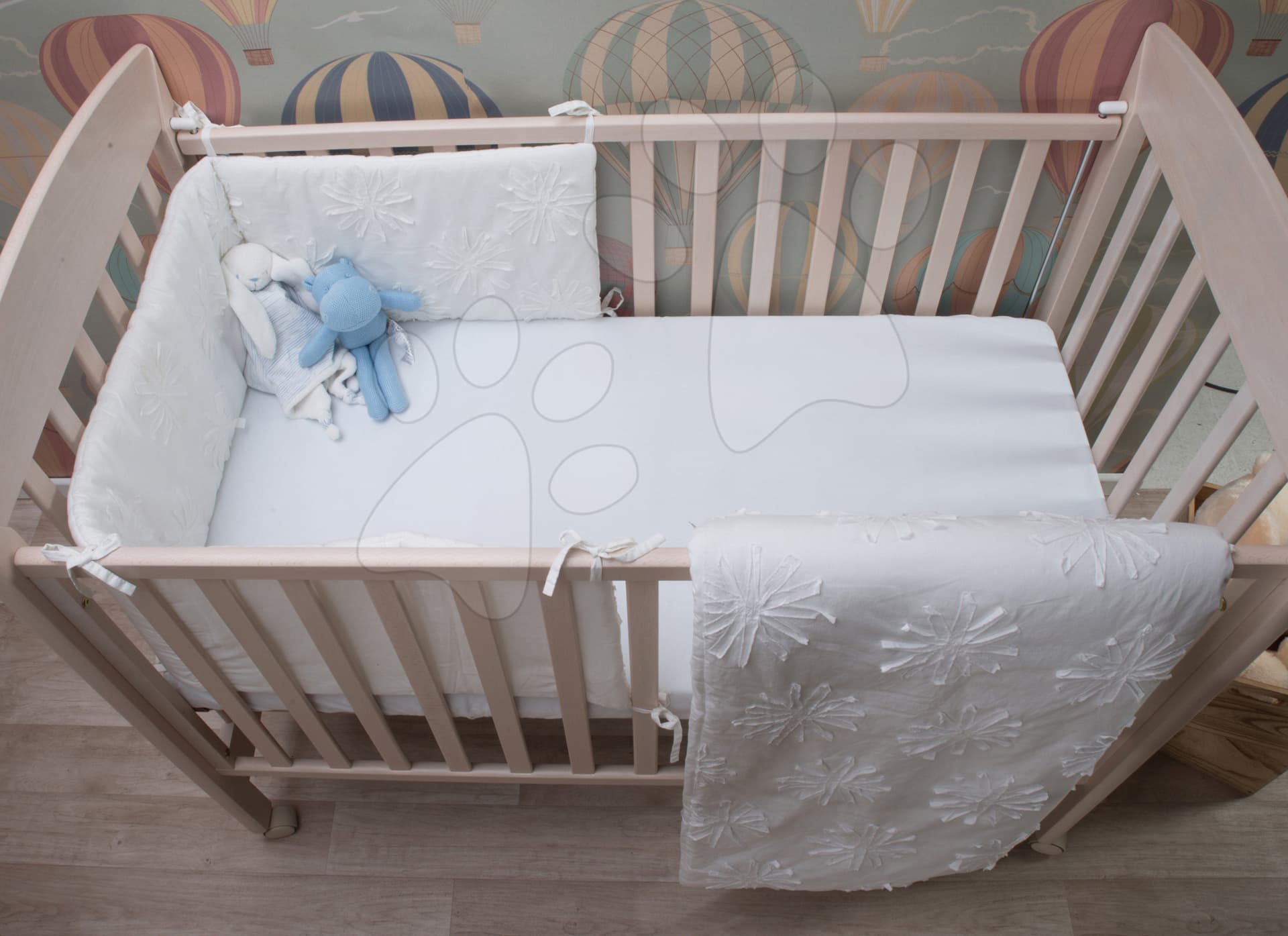 toTs-smarTrike trojdielna súprava do postieľky kvety 240111 biela 1
