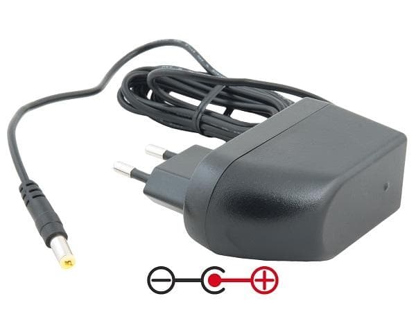 Avacom Napájací adaptér univerzálny 9V 2A 18W konektor 5,5 mm x 2,1 mm plus pól uprostred