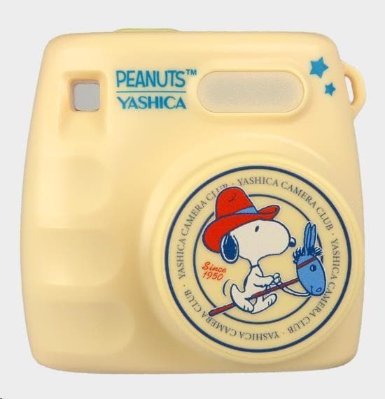 YASHICA x Peanuts Mini Digital Camera (Cream) 1