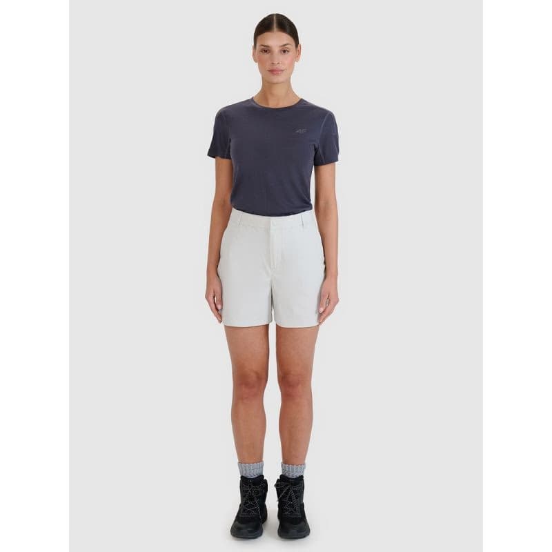 Dámske turistické kraťasy 4F SHORTS FNK-WSS25TFSHF0994-27S-COLD LIGHT GREY 3