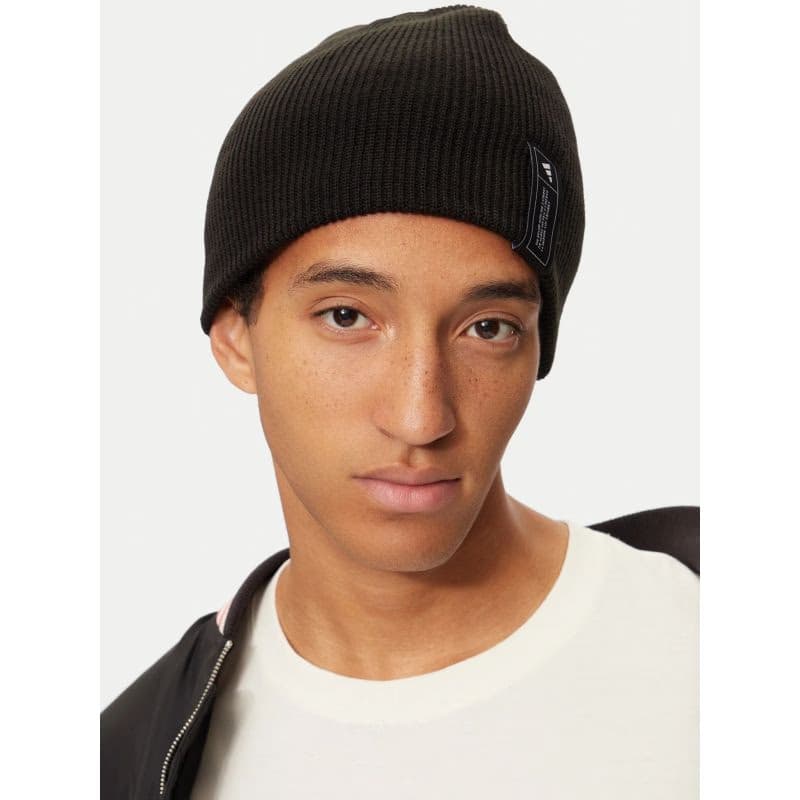 Zimná čiapka ADIDAS ESS BEANIE BLACK WHITE 5