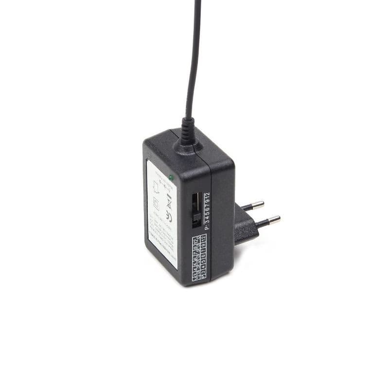 GEMBIRD Univerzálny AC-DC adaptér EG-MC-008, 12W, 7 konektorov 2