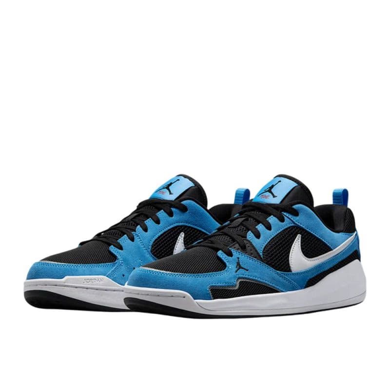 Pánska rekreačná obuv NIKE Jordan CMFT Era M black white university blue varsity red 3