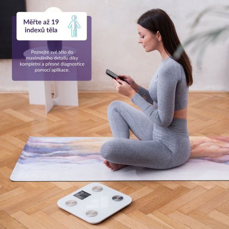 TrueLife FitScale W6 BT - Bioelektrická impedančná bluetooth váha - biela 4