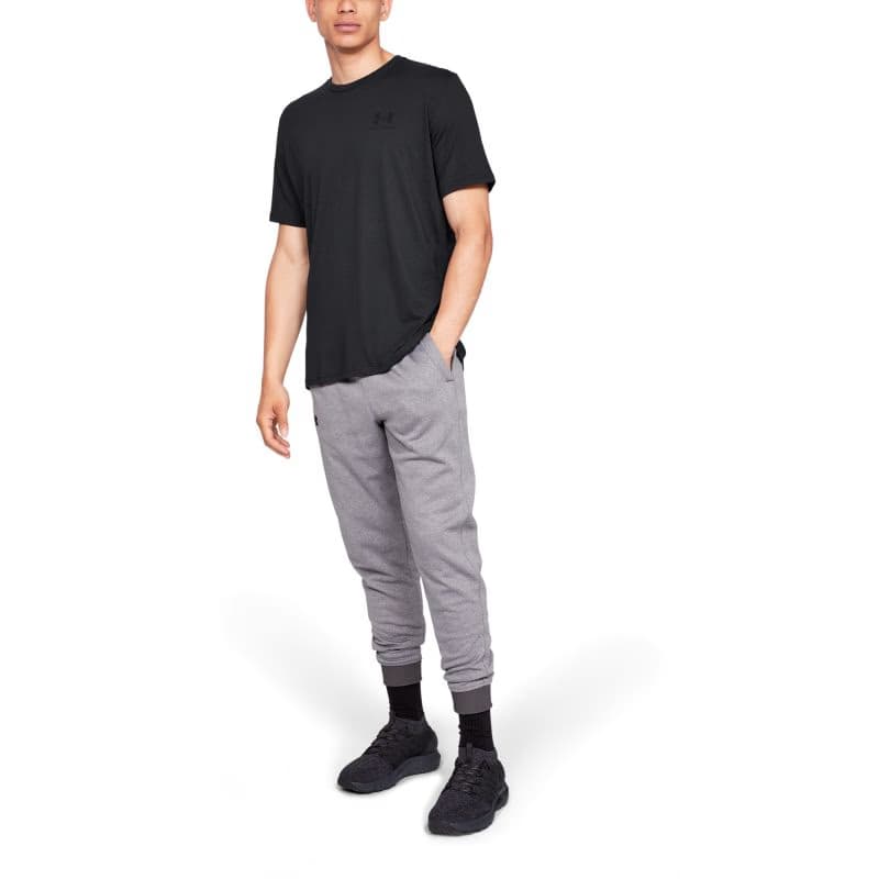 Pánske tréningové tričko s krátkym rukávom UNDER ARMOUR SPORTSTYLE LEFT CHEST SS-BLK 3