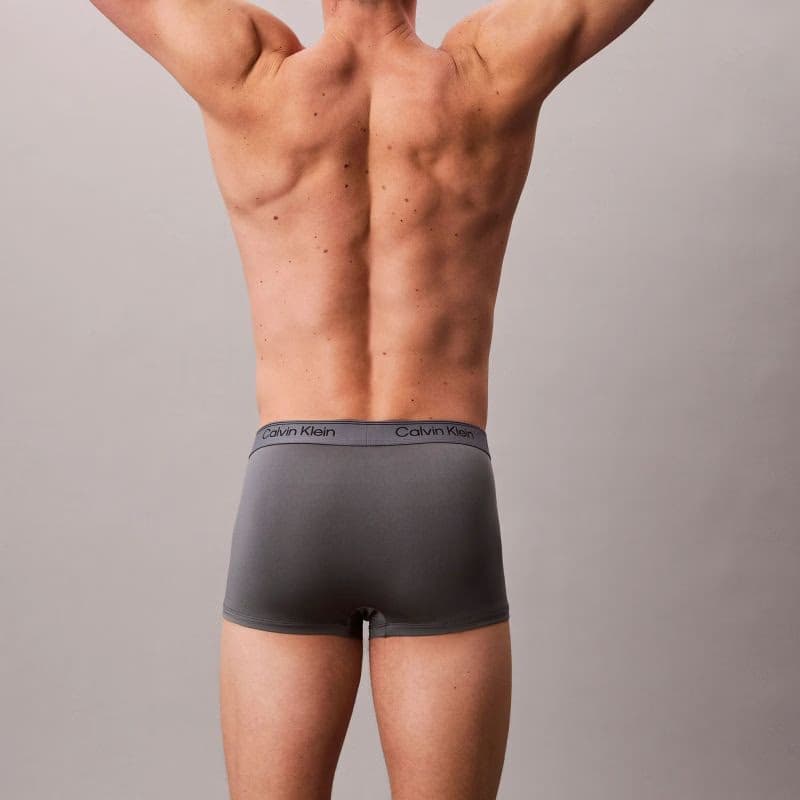 Pánske boxerky CALVIN KLEIN 5 PACK - Relaxed Dart Trunks Icon Cotton Stretch 3-Pack black w chalk logo black w currie 4