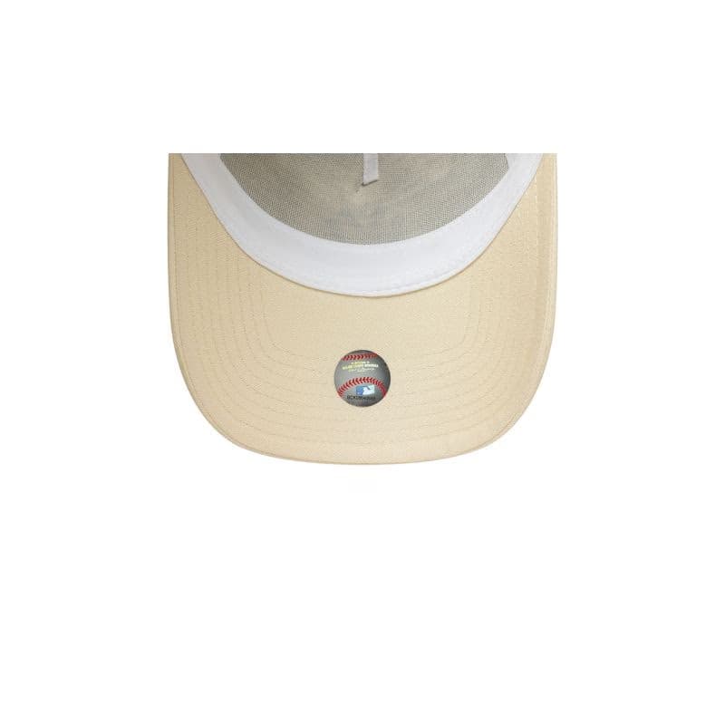 Dámska šiltovka NEW ERA 940W Af trucker MLB League essential NEYYAN 5