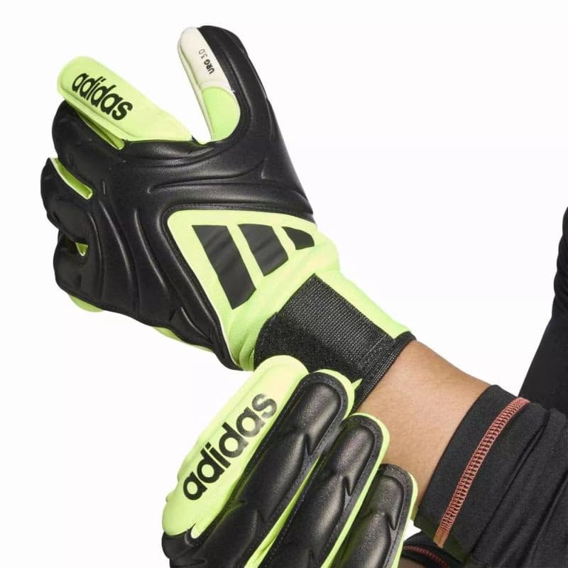 Pánske futbalové brankárske rukavice ADIDAS COPA GL LGE BLACK BLACK LUCLEM 3