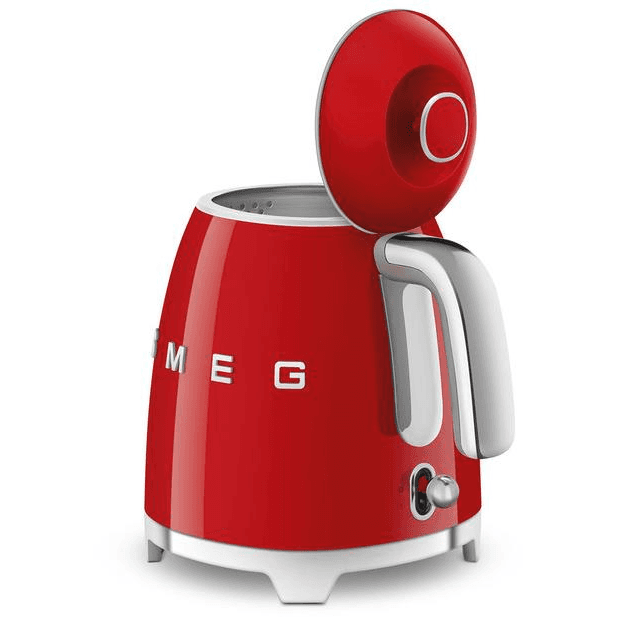 RETRO RÝCHLOVARNÁ KANVICA MALÁ SMEG KLF05RDEU 1400W ČERVENÝ LESK