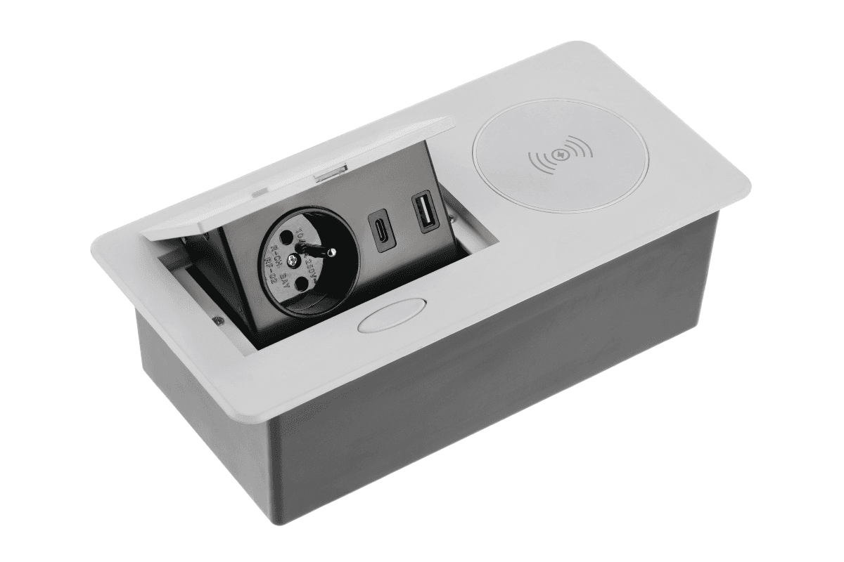 Nábytková zásuvka výsuvná,PLUS 1x230V+2xUSB A+C, nab. 5W 1,5m kábel, strieborná (GTV)