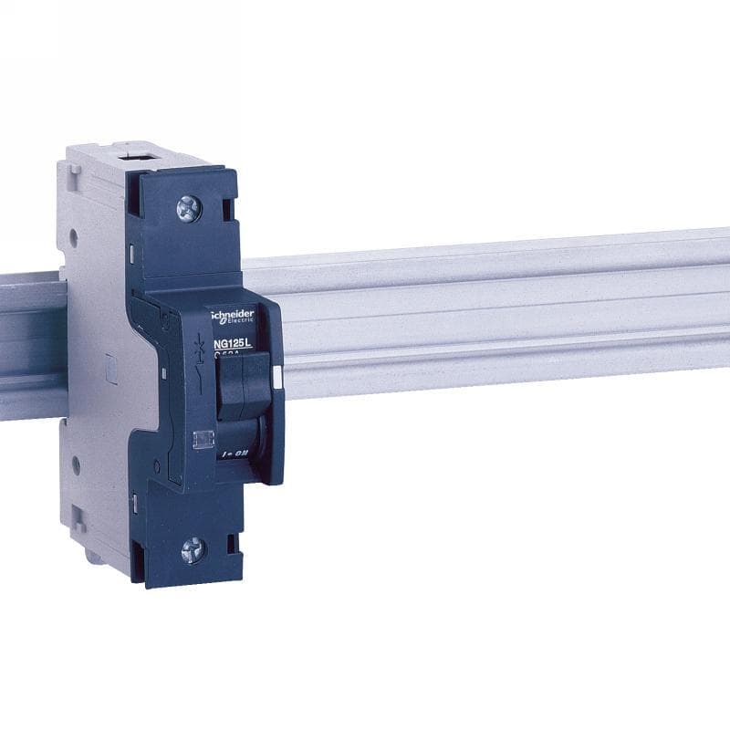 istic NG125L 1P 20A B (Schneider)