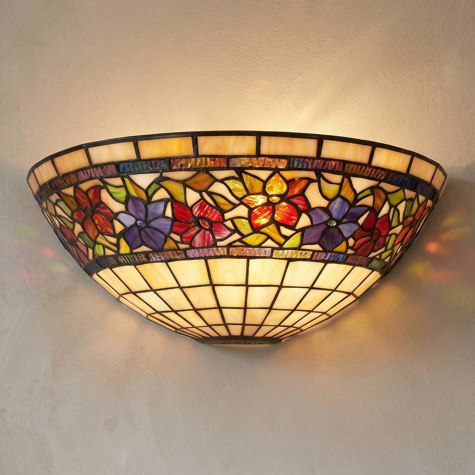 Nástenné svetlo Flora štýl Tiffany otvorené nahor