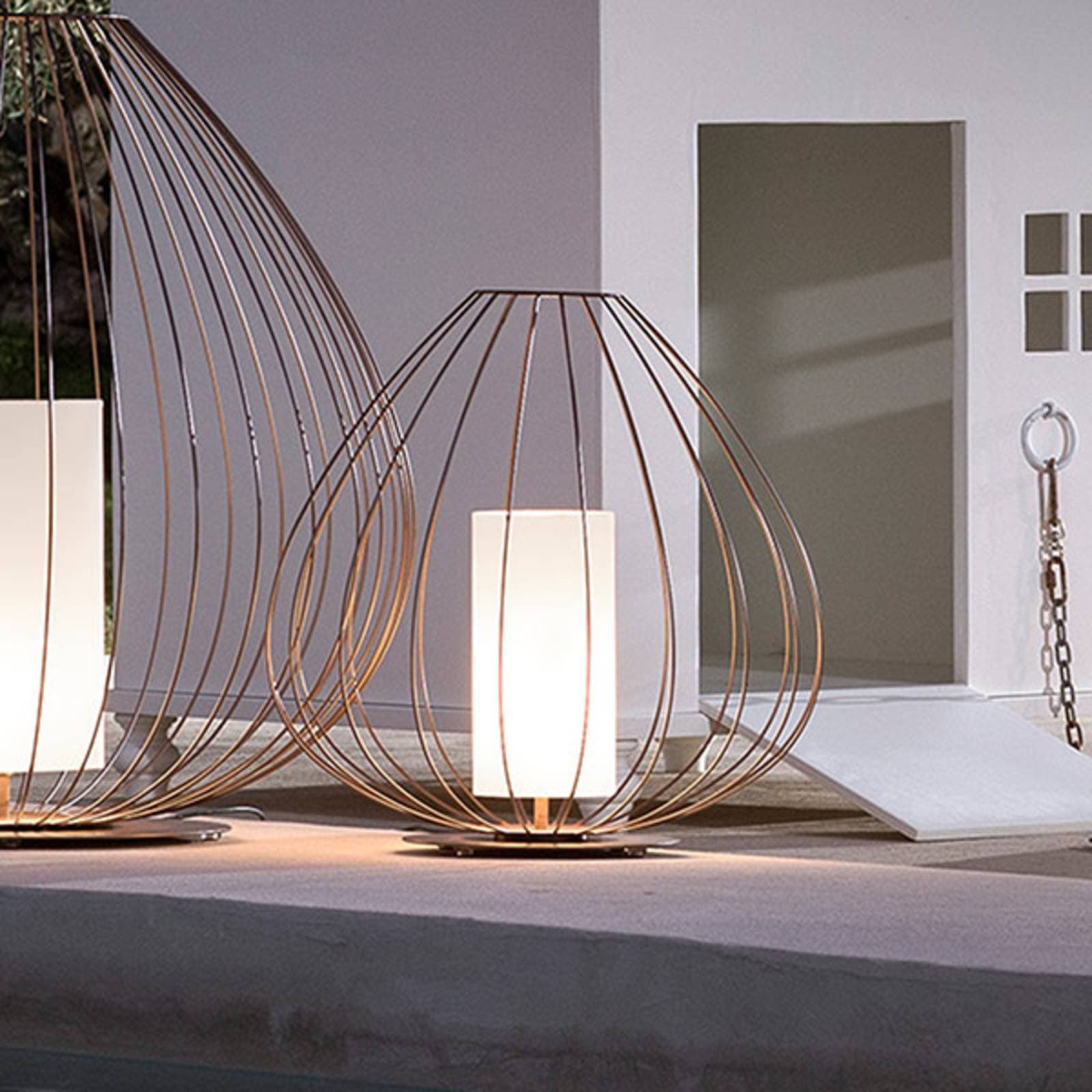 Karman Cell stojaca lampa s klietkou Ø57 cm bronz