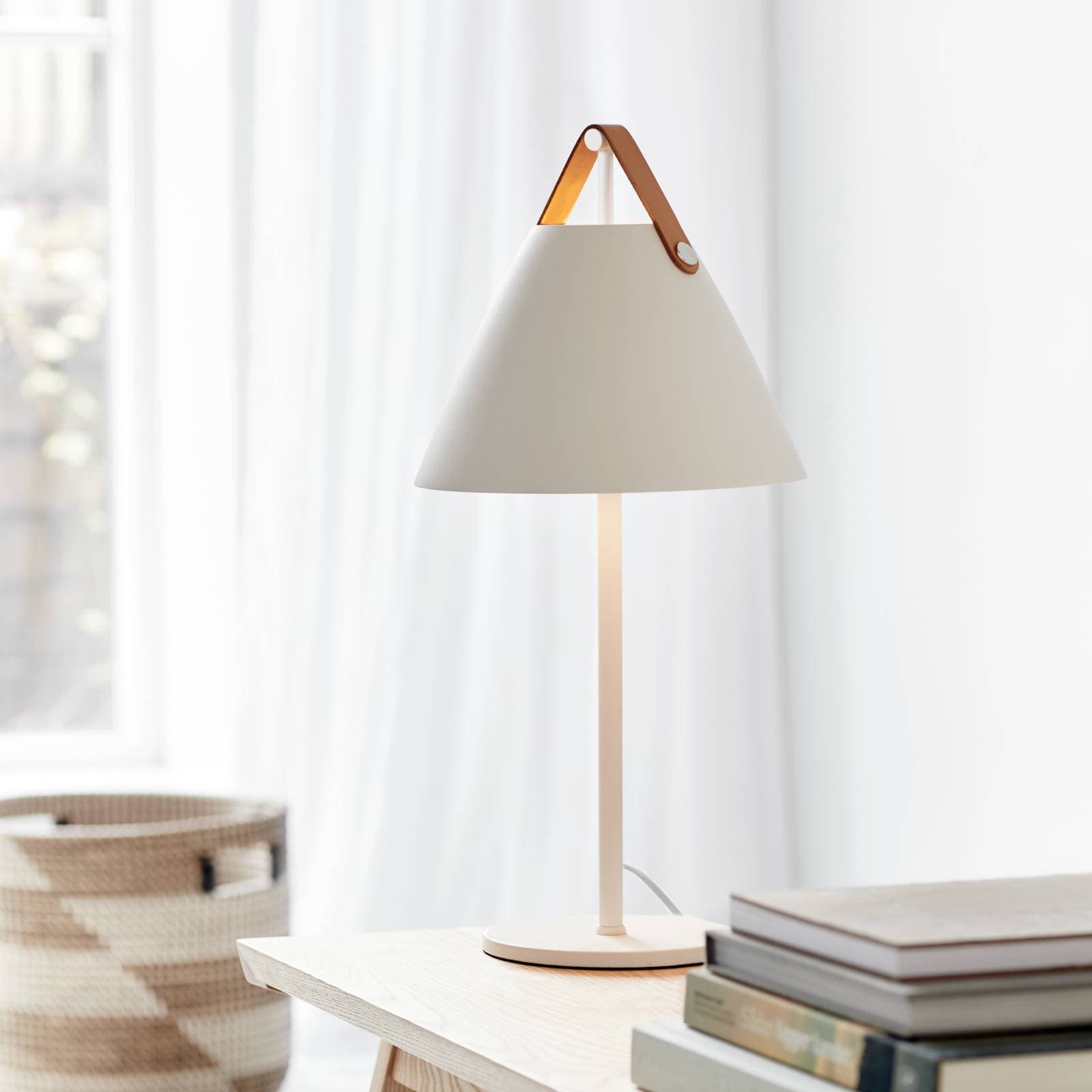 Stolová lampa Strap z kovu s koženým remienkom, biela