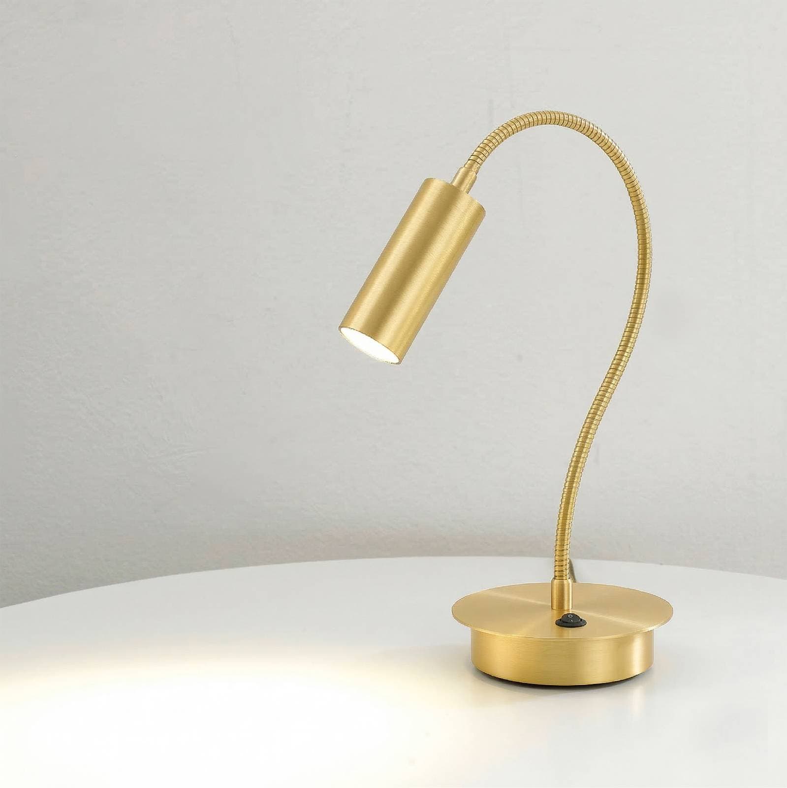 Stolová lampa 7538, saténová mosadz, nastaviteľná, GU4-MR11
