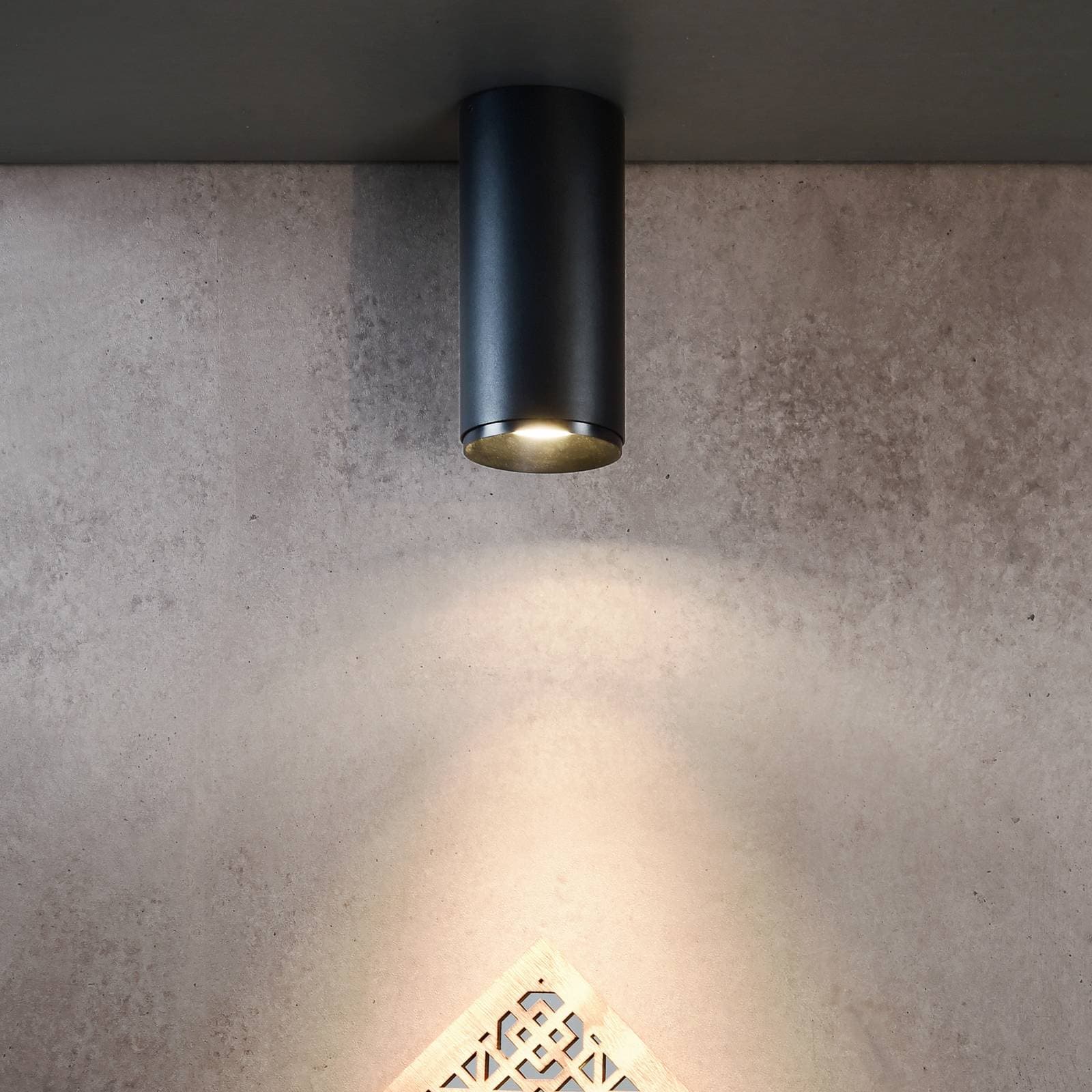 LED nástenné svietidlo Lucea 30 W čierne