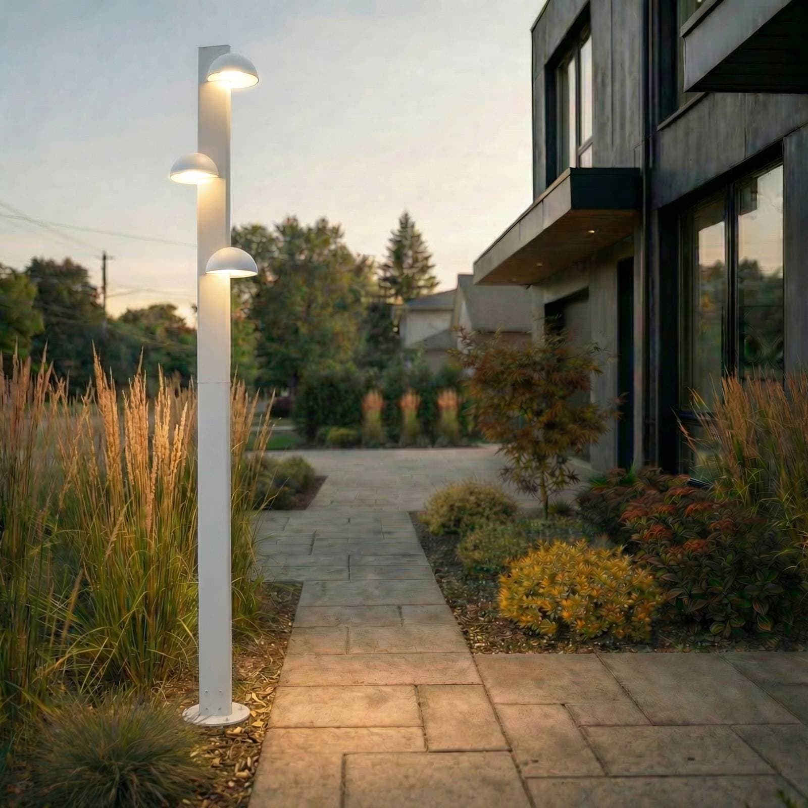 Exterierové LED svietidlo Lucande Velira, svetlosivé, 220 cm, 3-pl.