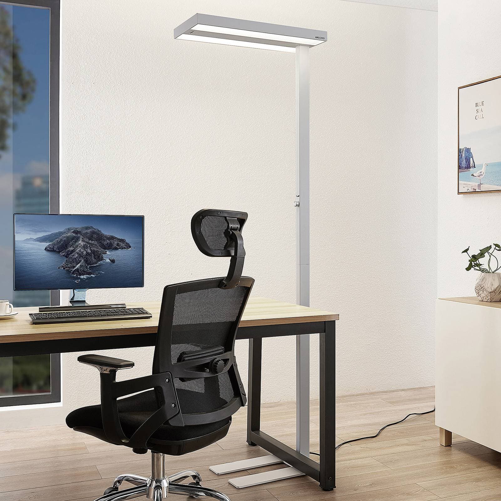 Arcchio LED stojacia lampa Logan Pro, biela, senzor, stmievateľné