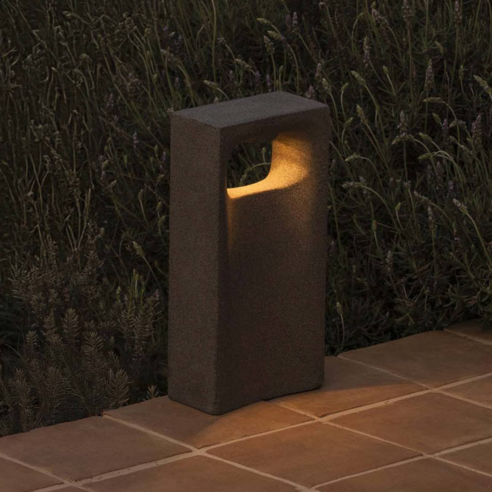 LED podsvetlenie Glint, 3000K, 40 cm, sivá, betón, IP55