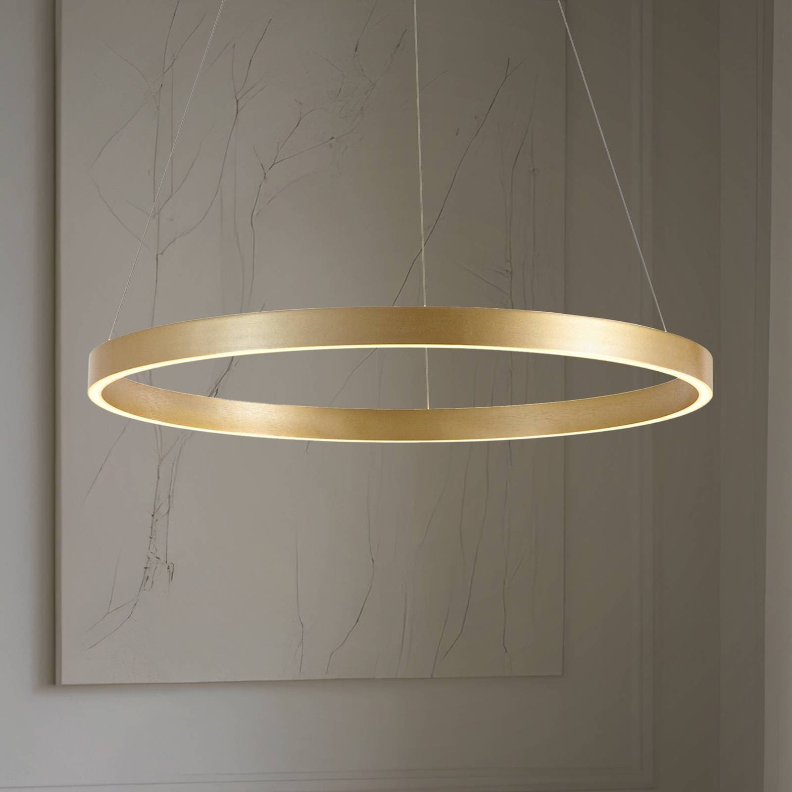 Lucande LED závesné svietidlo Yonam, Ø 80 cm, 1-pl., zlaté, CCT