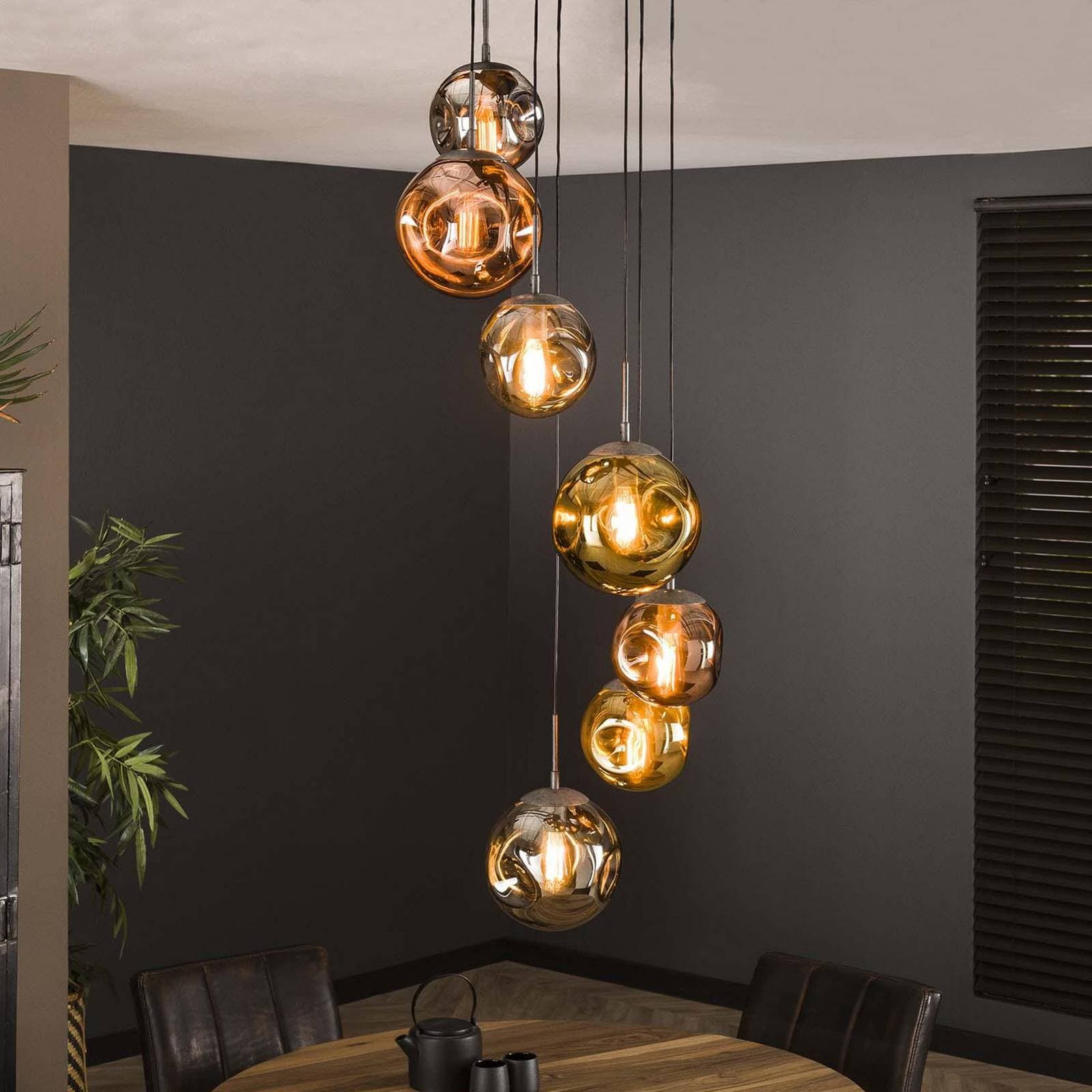 Závesné svietidlo Stellar 7-light round, antická strieborná, viacfarebné sklo