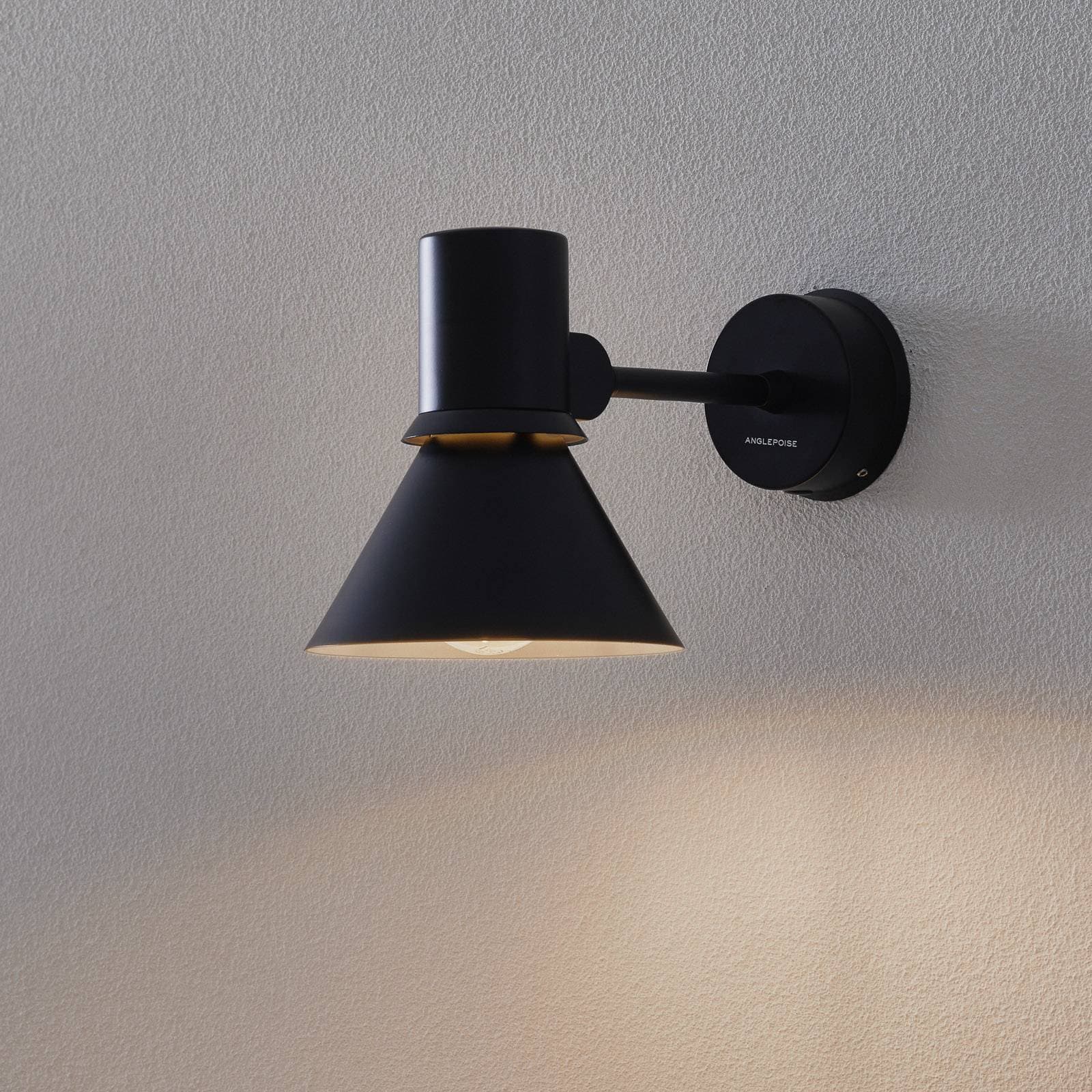 Nástenné svetlo Anglepoise Type 80 W1, matná čierna