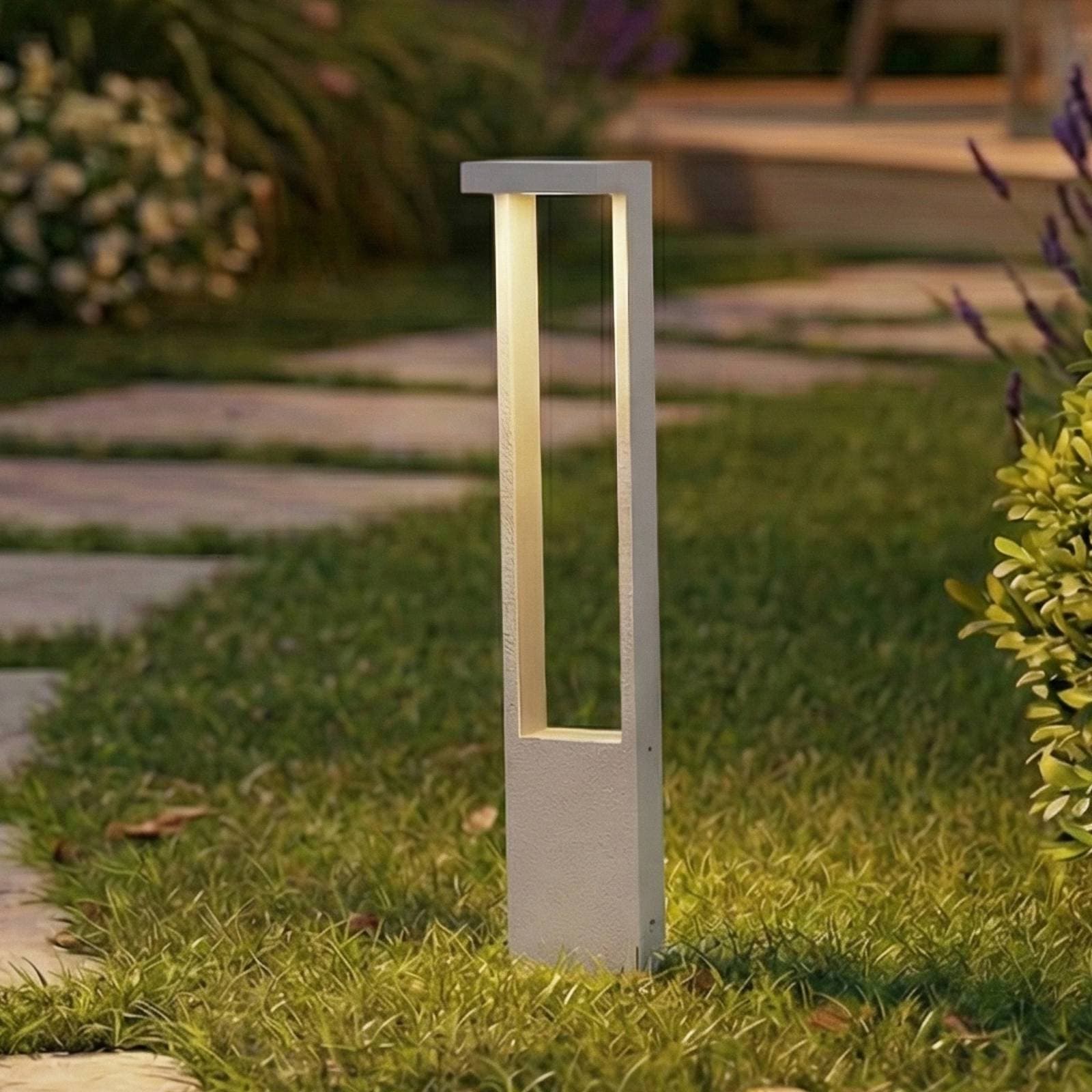 Lindby chodníkové LED svetlo Lonete, biele, výška 65 cm, IP65