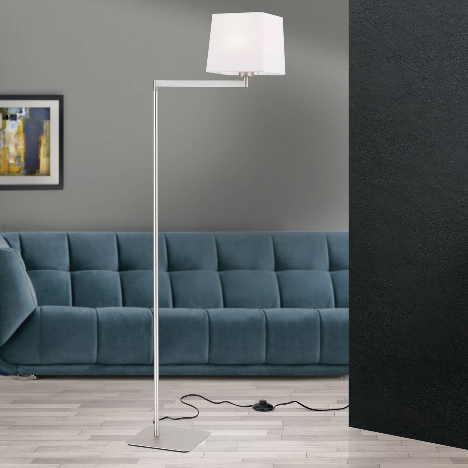 Textilná stojacia lampa Carlton, matný nikel