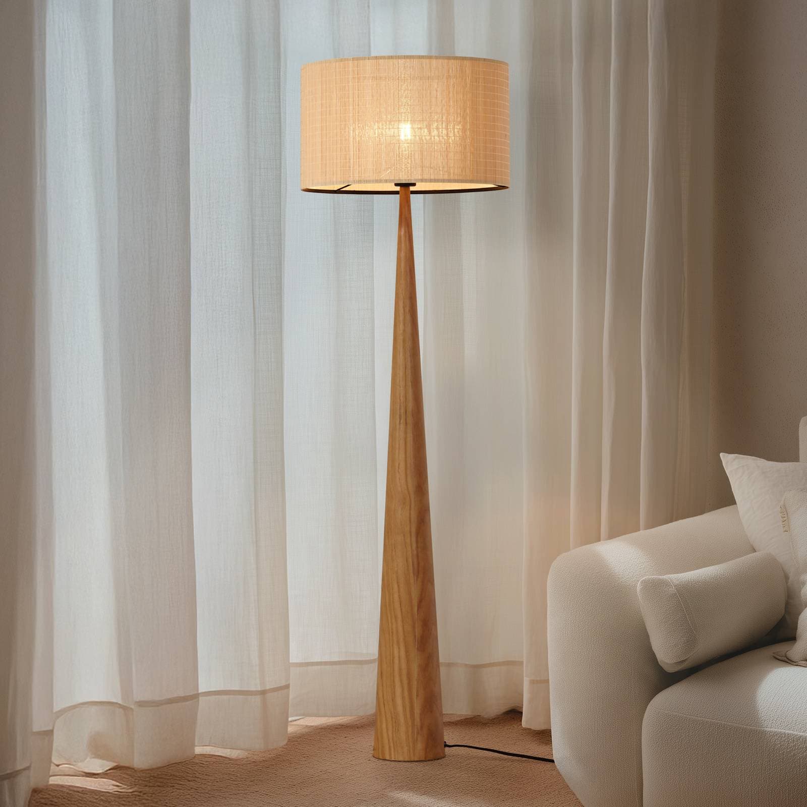 Lucande stojacia lampa Fabrena, prírodná farba, bambus, výška 138 cm