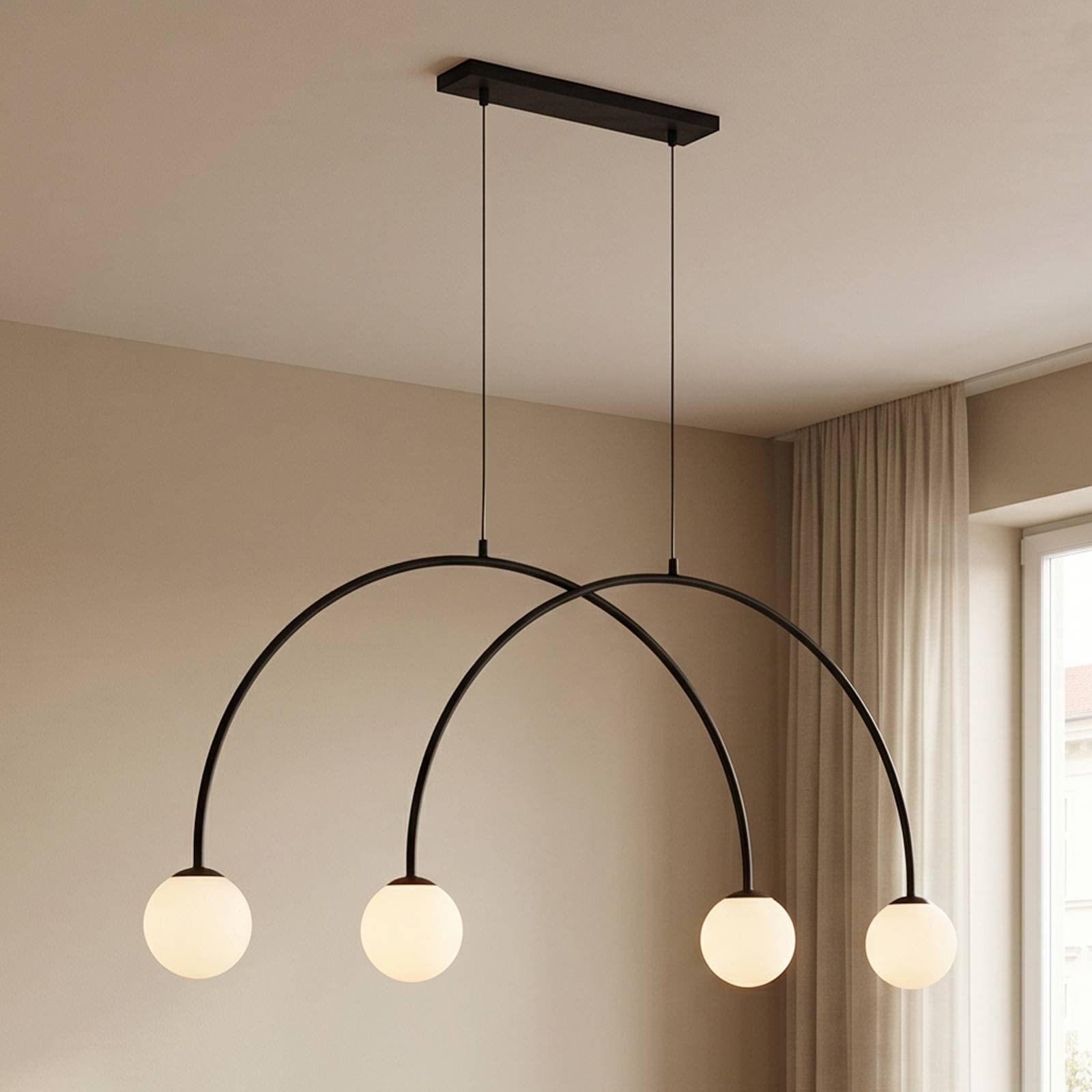 Závesné svietidlo Alison, čierno-biela, 4-pl., oblúková, 129 cm
