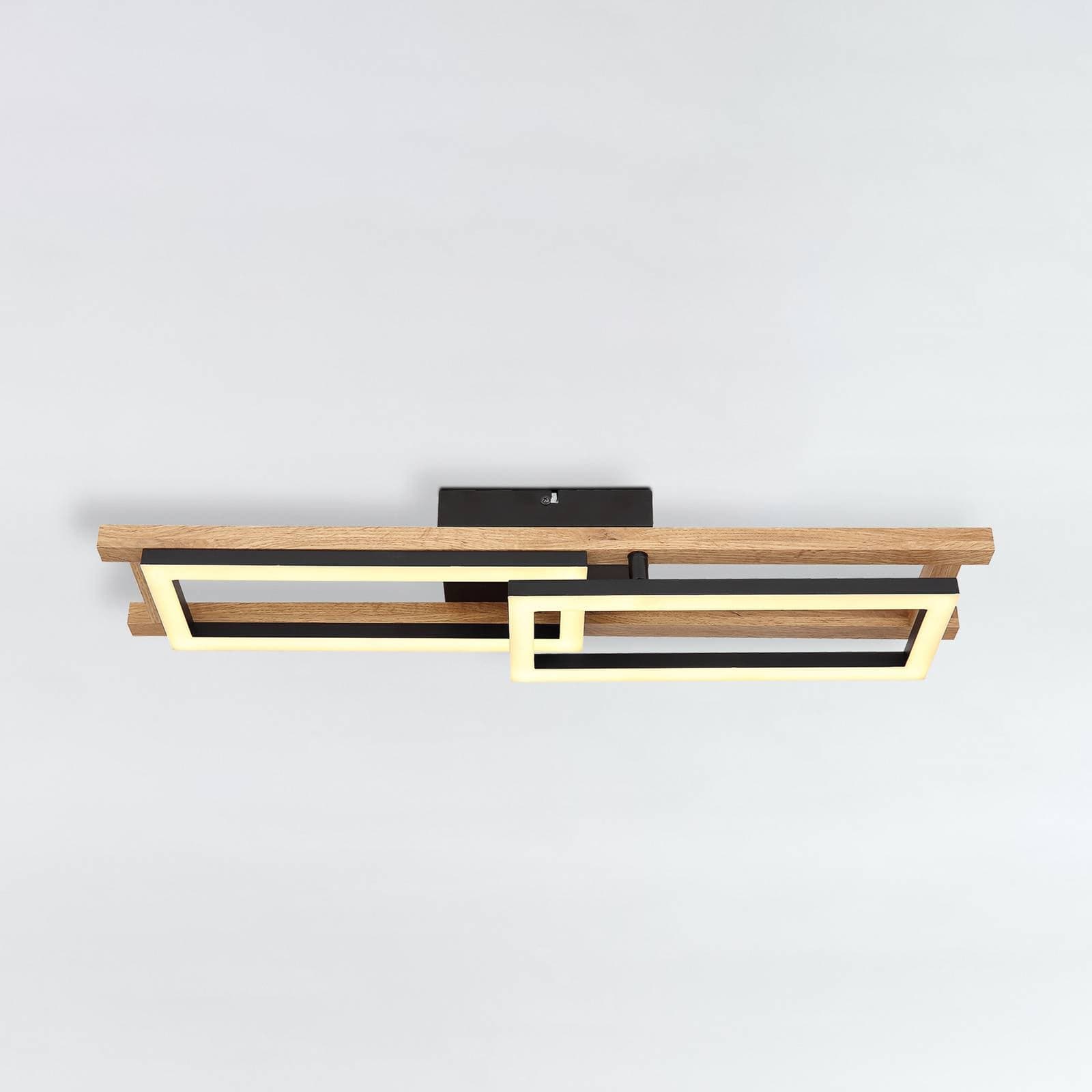 Stropné LED svetlo Illa drevený dizajn dĺžka 69 cm