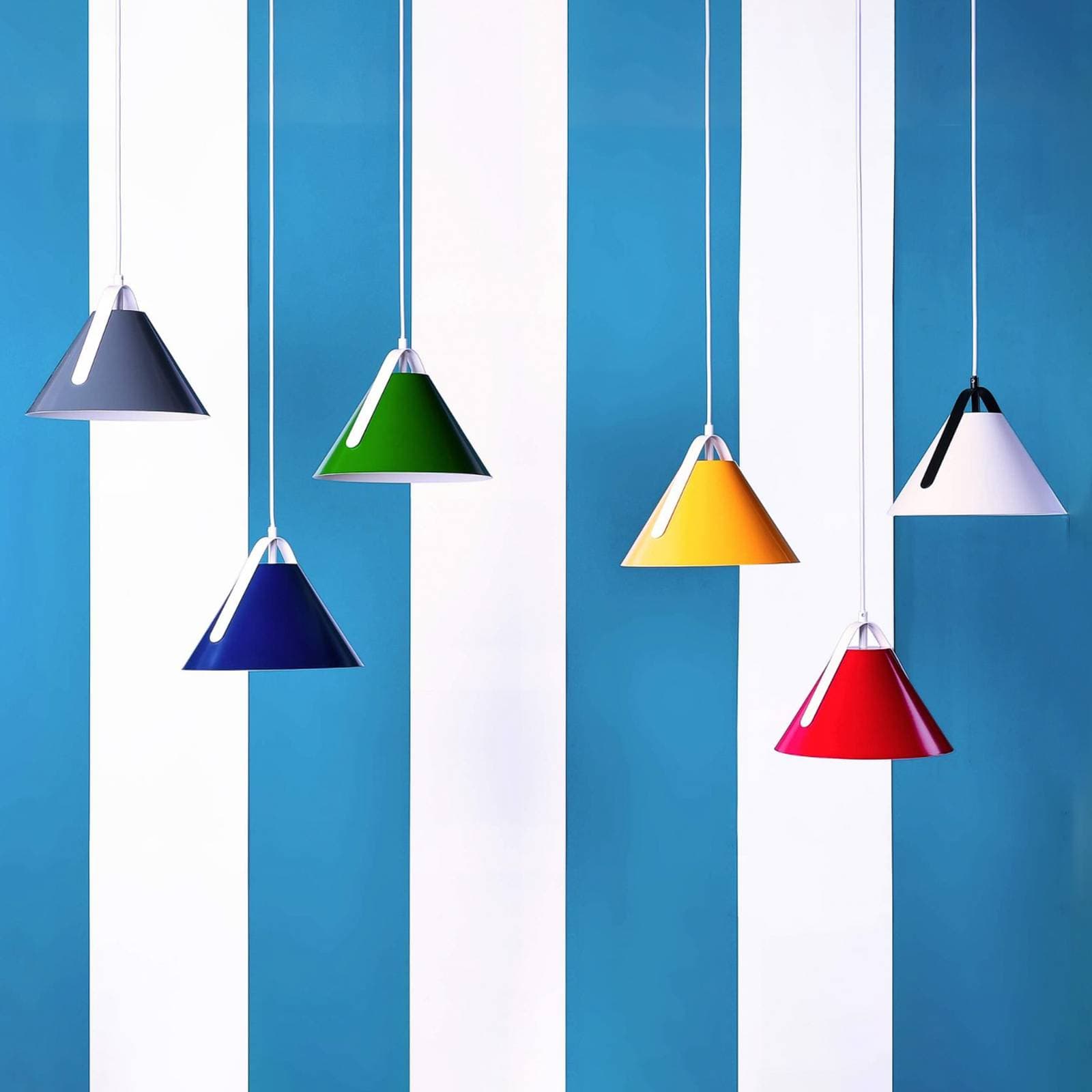 Závesná lampa Diversity v šafránovej žltej