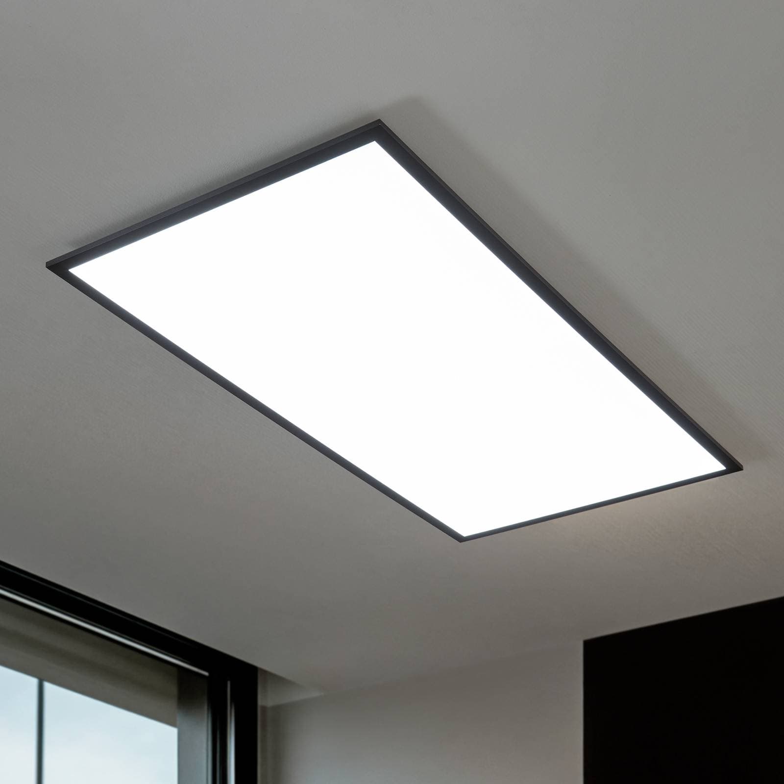 Lindby LED panel Nelios, 120 x 60 cm, CCT, čierny, kov