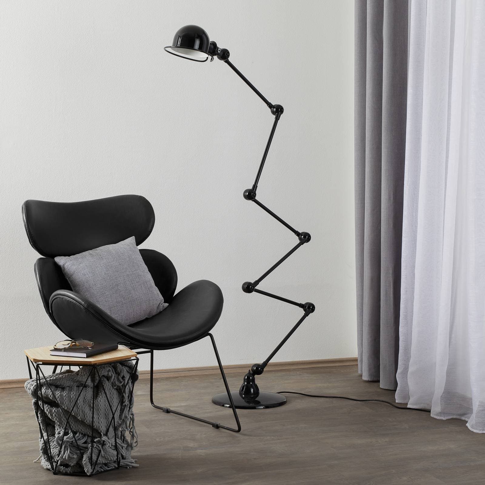 Jieldé Loft D9406 stojaca lampa 6x40 cm, čierna