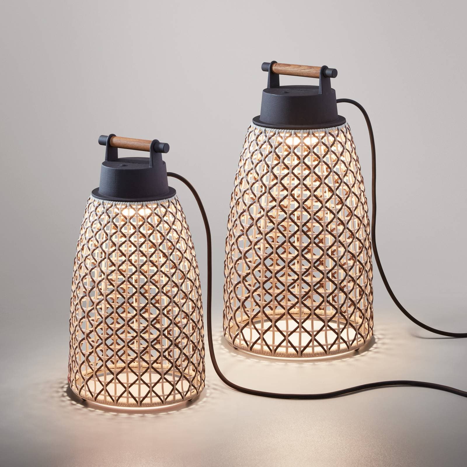 Stolná lampa Bover Nans M/41 LED do exteriéru, hnedá