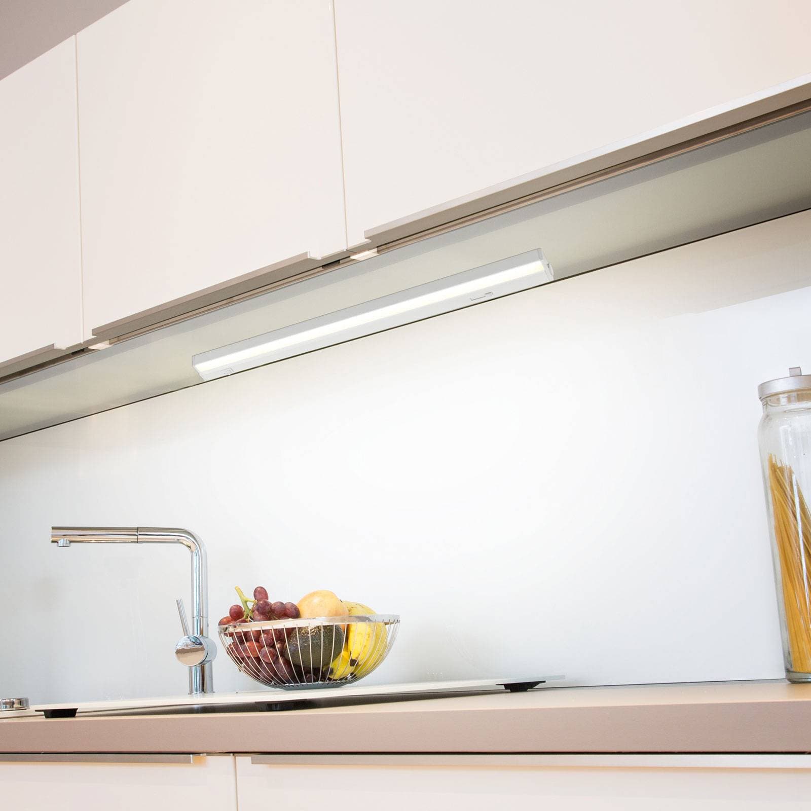 LED svetlo na nábytok Conero DIM Euro zástrčka 40cm sivá