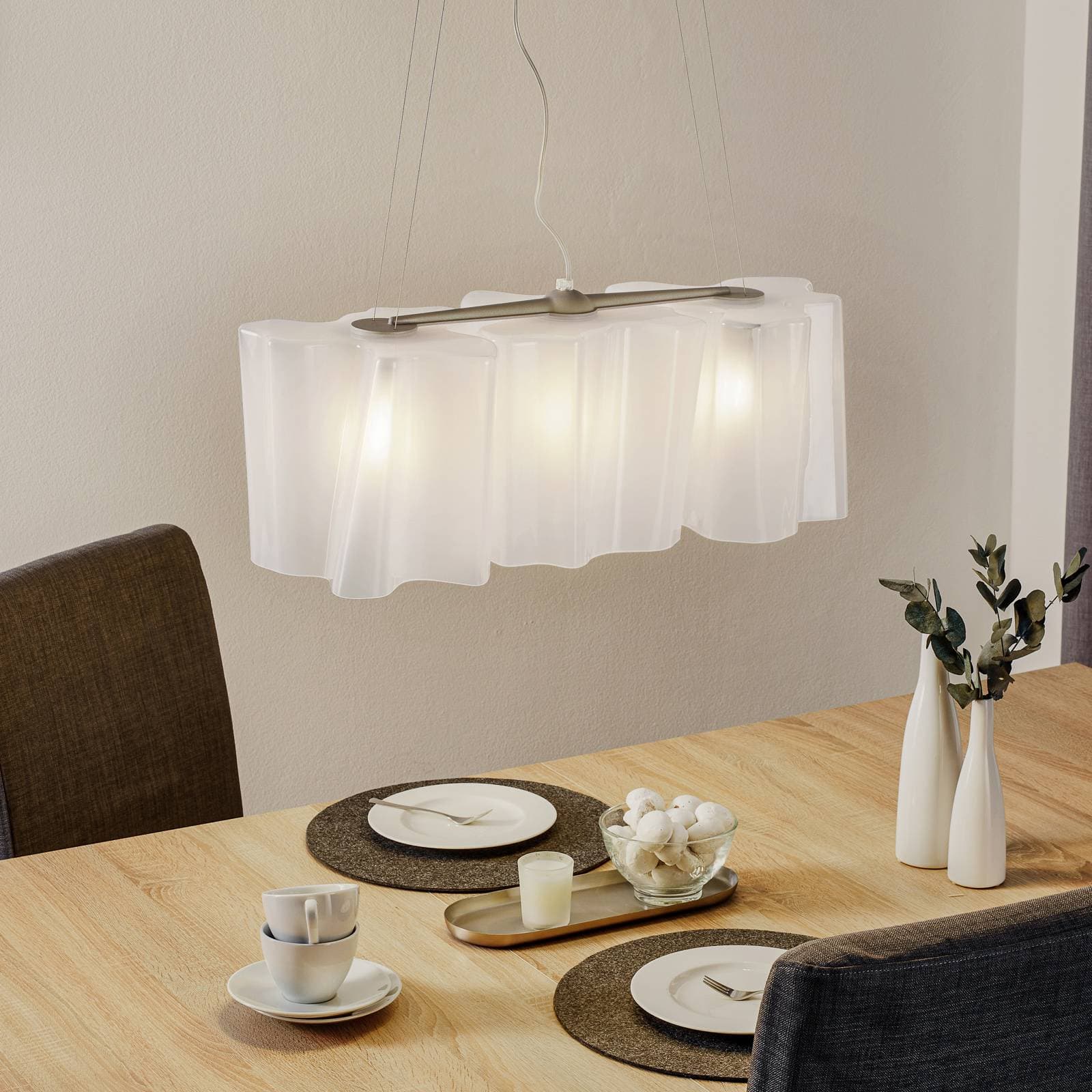 Závesná lampa Artemide Logico zo skla 66 cm