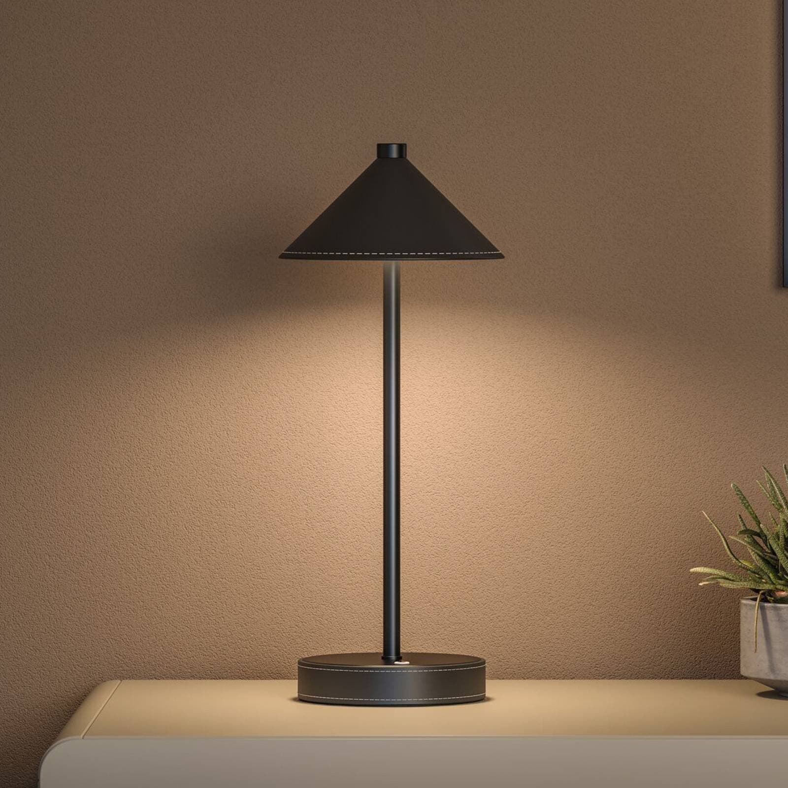 Paulmann stolová LED lampa na batérie Pellini, čierna, down, CCT
