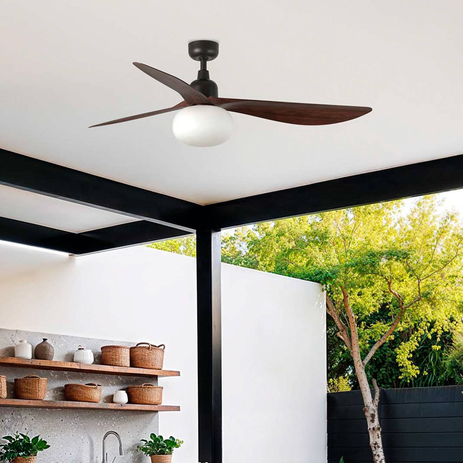 Stropný ventilátor s osvetlením Outwood, hnedý, DC, tichý, Ø150cm