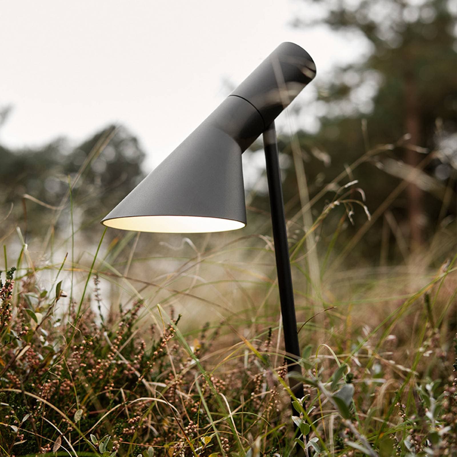 Louis Poulsen AJ Garden 50 cm pätica do zeme 840
