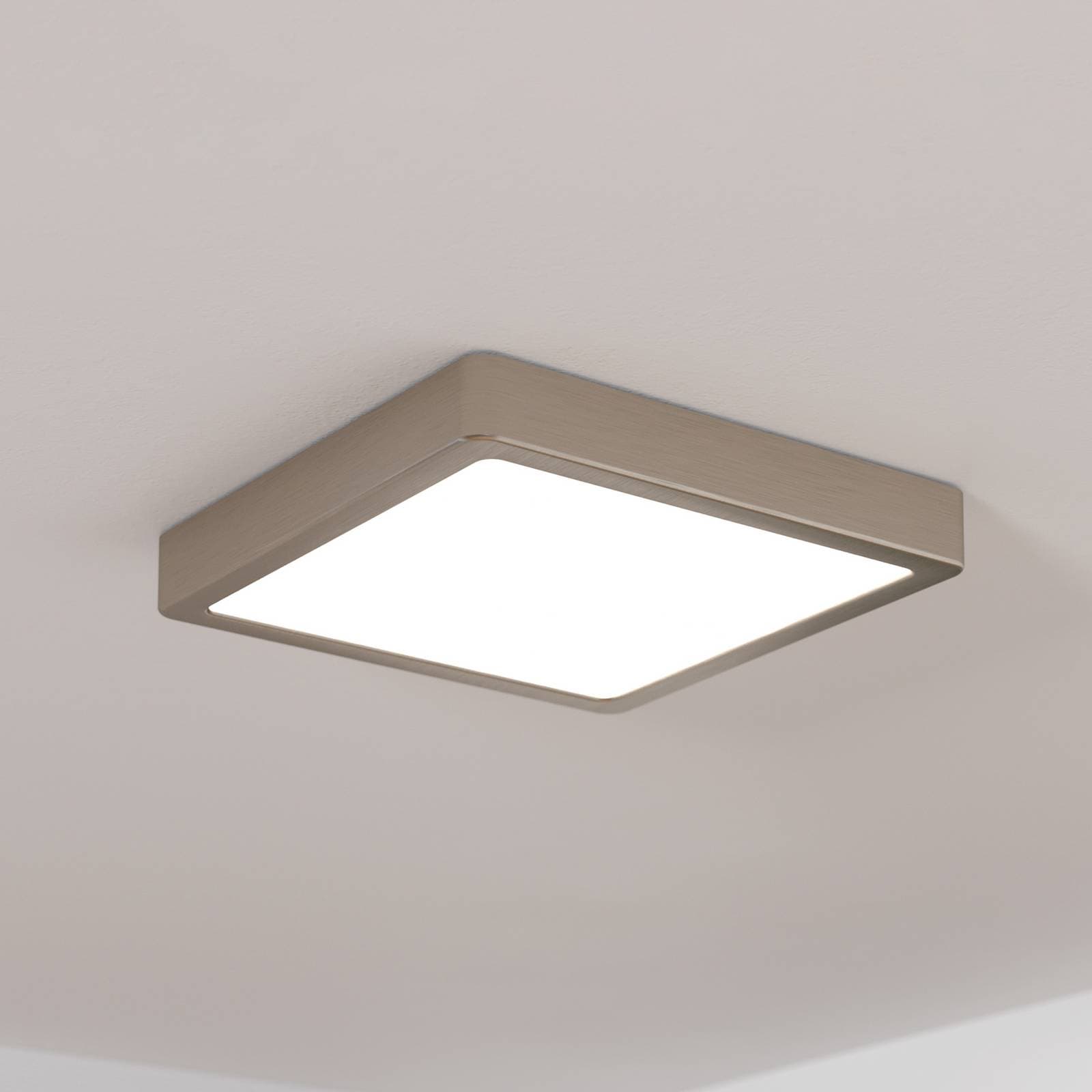 LED panel na povrchovú montáž Fueva 5 IP20 830 nikel 21x21cm