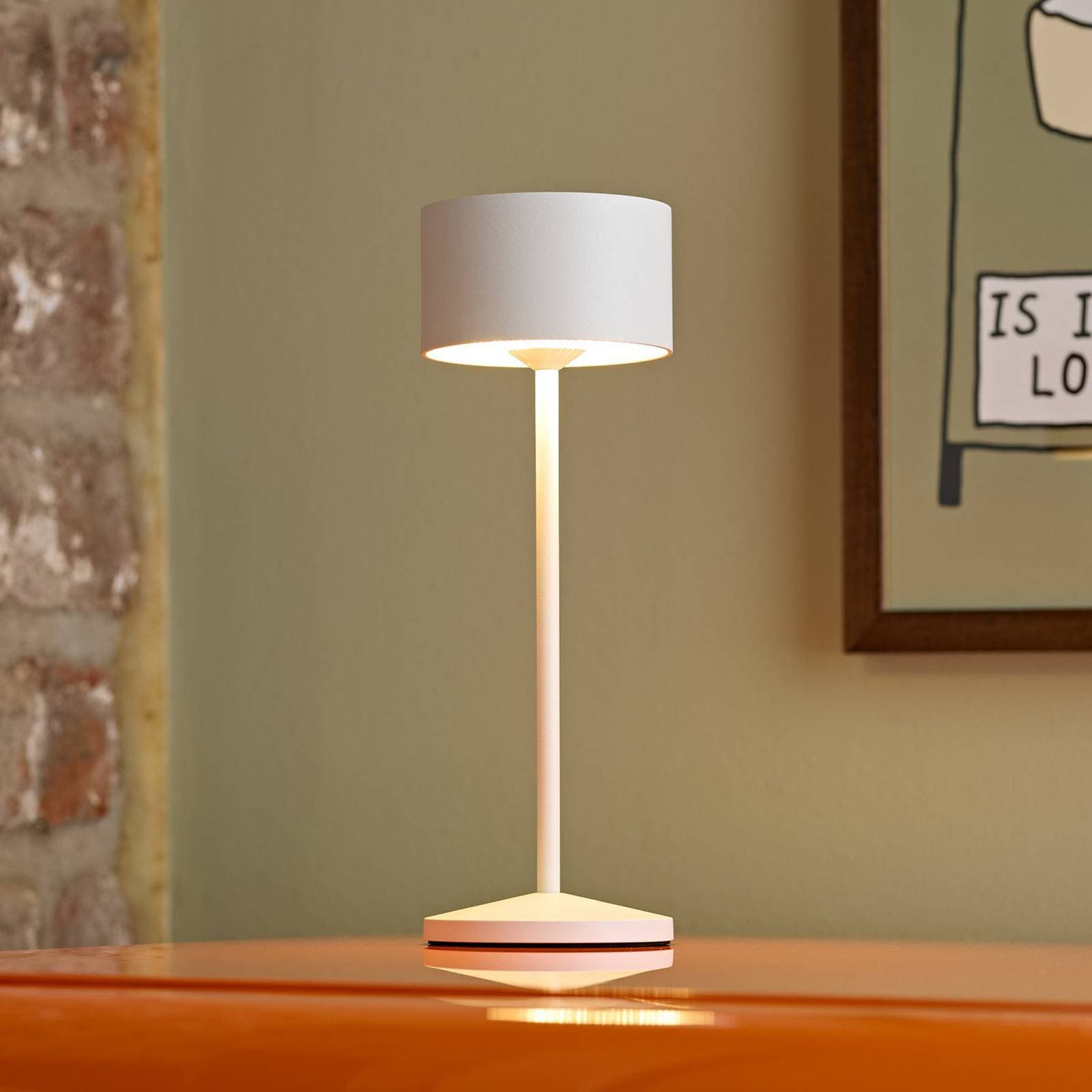 LED stolová lampa Veluna, biela, výška 25 cm, IP44, stmievateľné, CCT