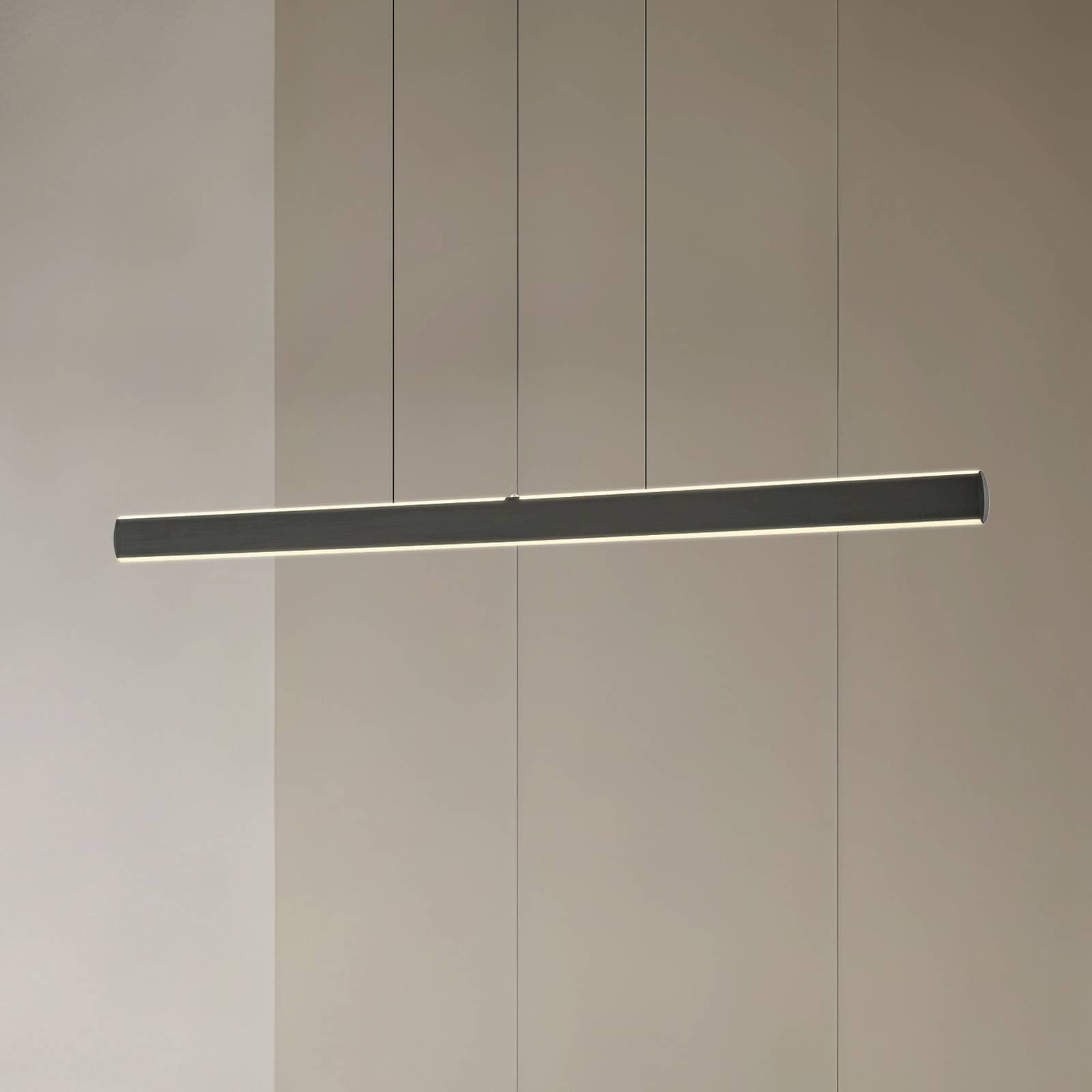 Lucande LED závesné svietidlo Arvon, čierna, 117 cm, stmievateľné, CCT