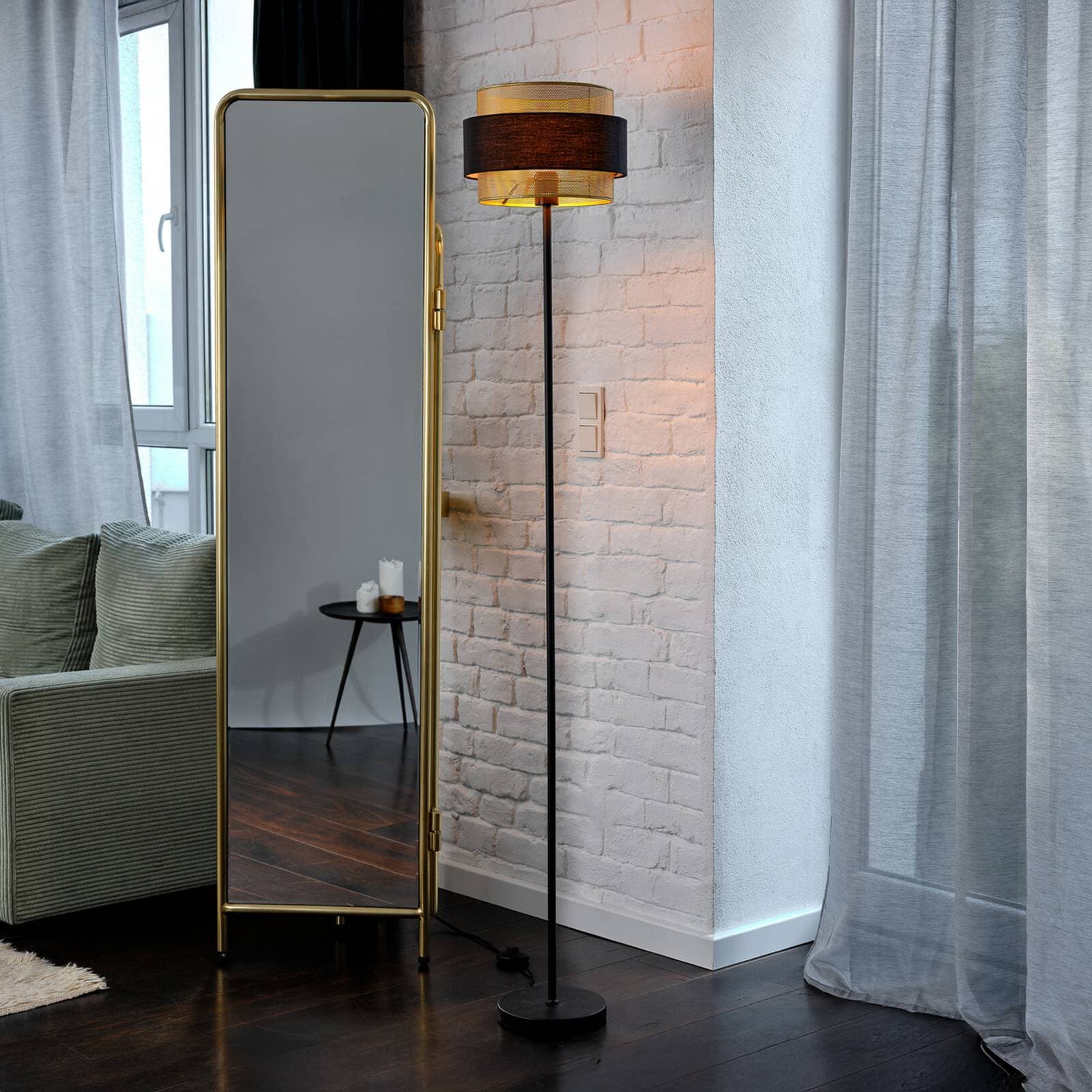 Stojacia lampa OSRAM Decor Hornet, čierna/zlatá, E27, výška 175 cm