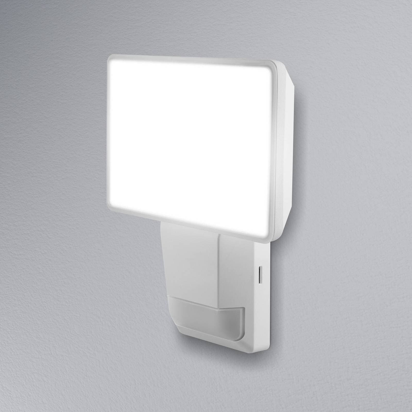 OSRAM LED senzorový exterierove bodove svetla ENDURA PRO FLOOD, biely, 15 W