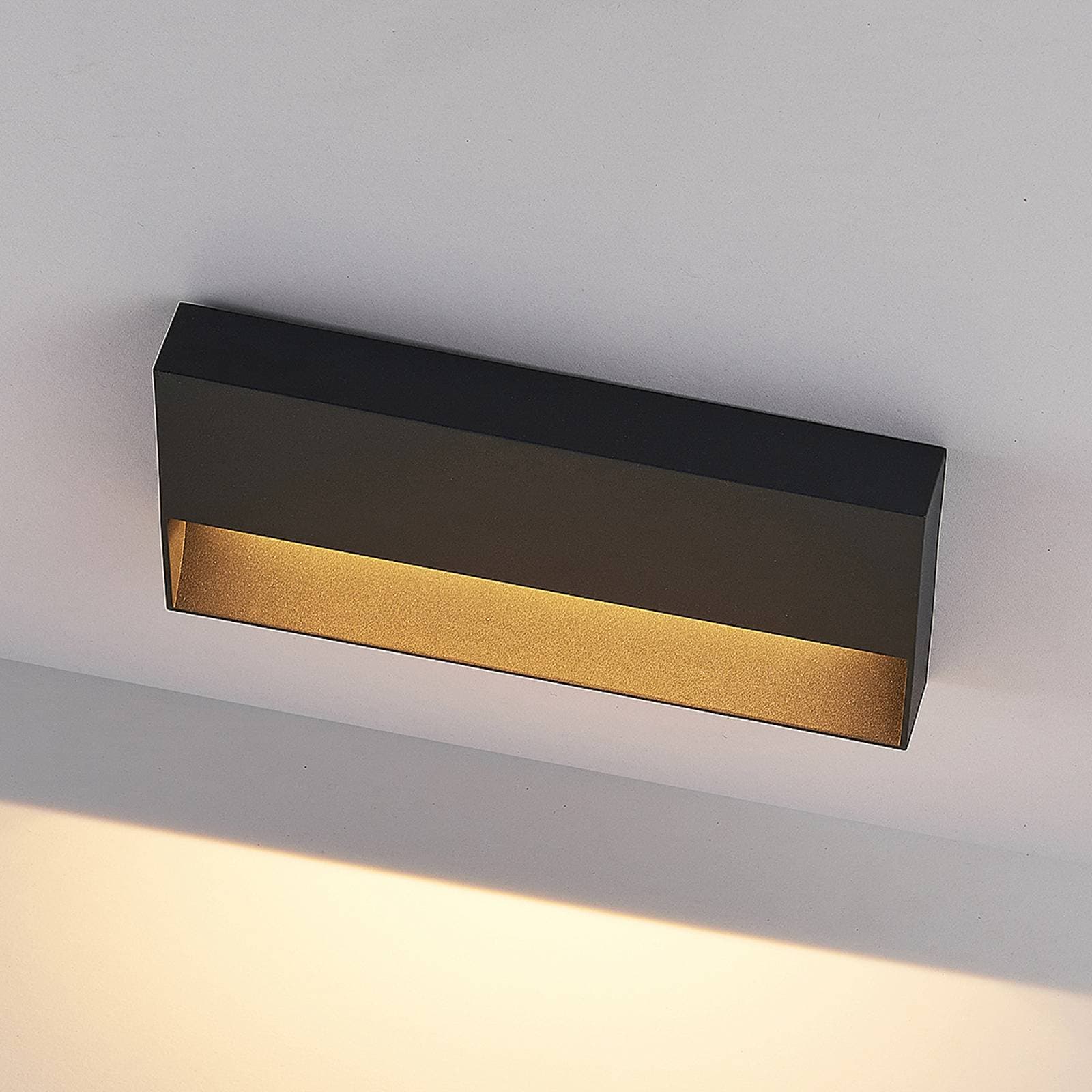 Vonkajšie nástenné svietidlo Molto Luce LED Cado, šírka 25 cm, čierna