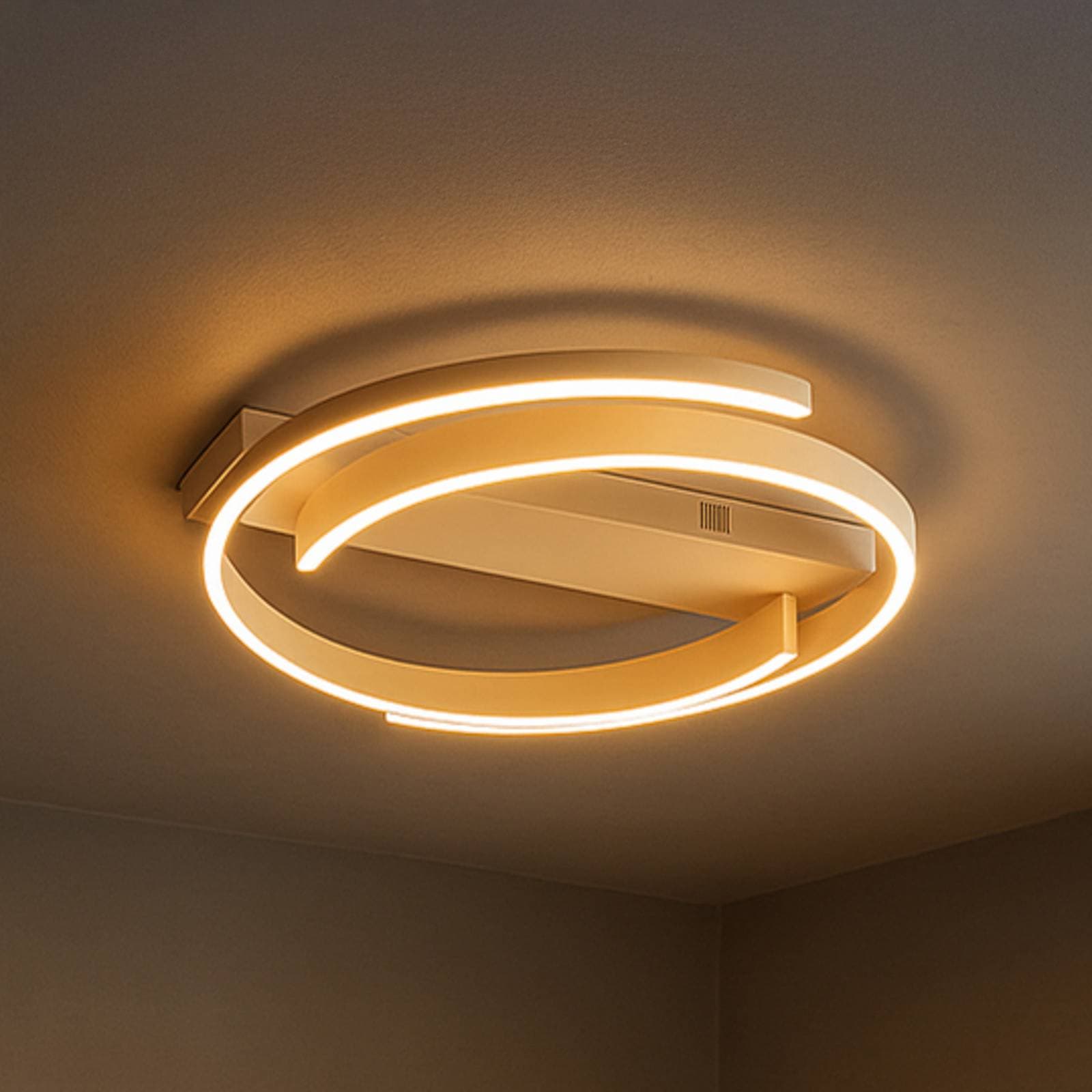 Stropné LED svetlo CIRCLY, piesková farba, Ø 56 cm, diaľkové ovládanie CCT