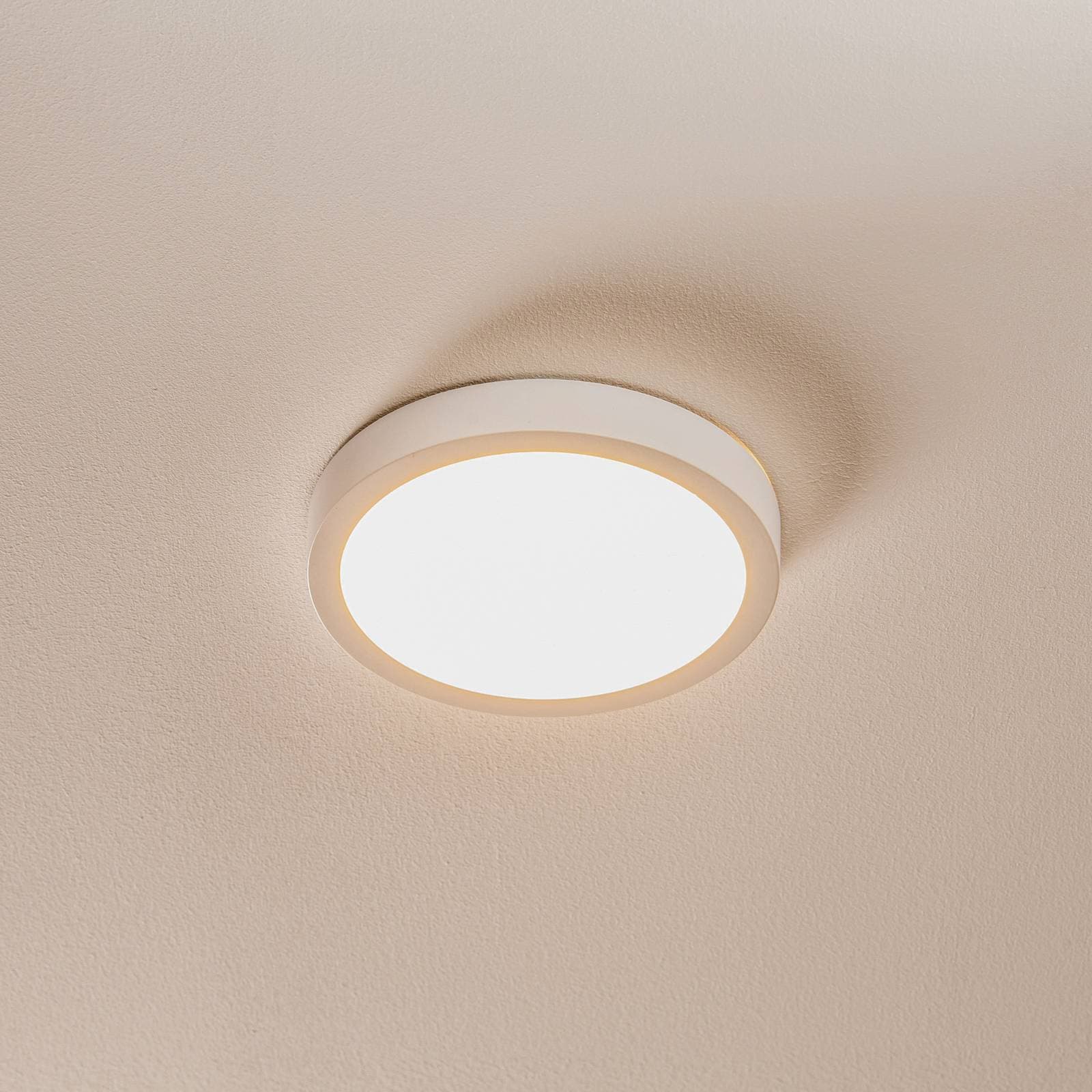 Stropné LED svietidlo Vika, okrúhle, biele, Ø 18cm